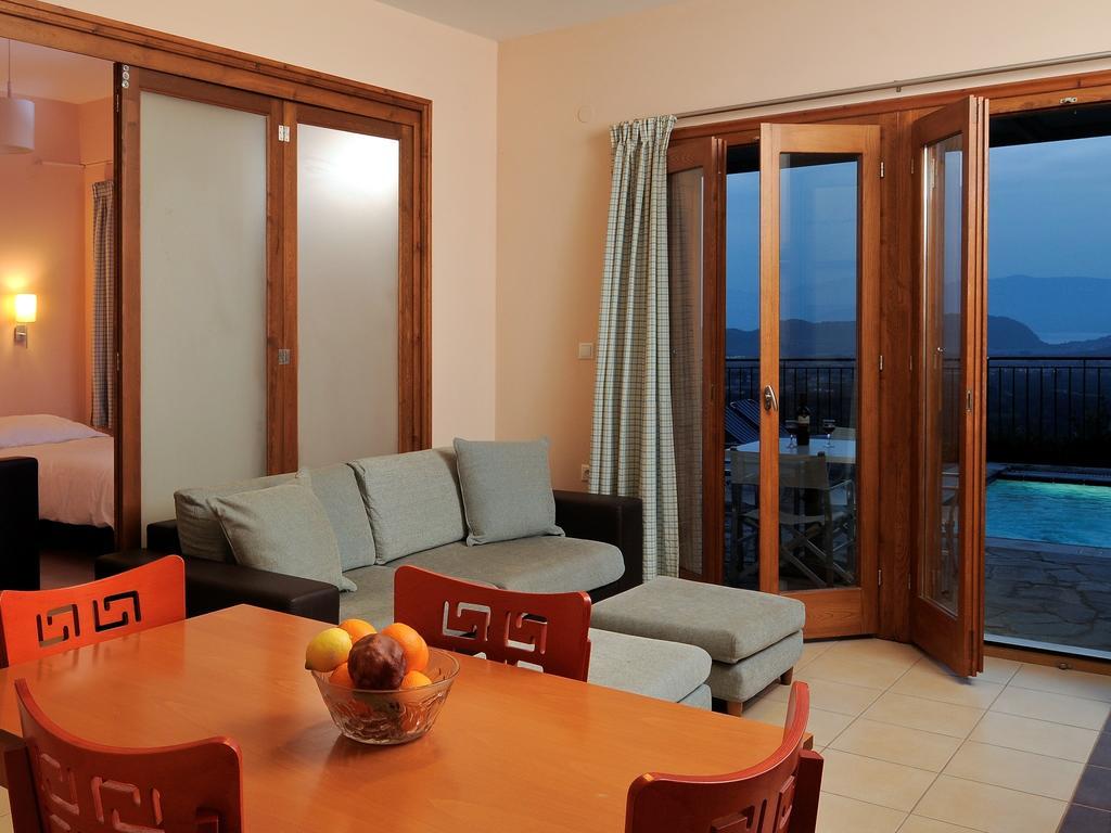 Karayiannis Villas Nafplio Ruang foto